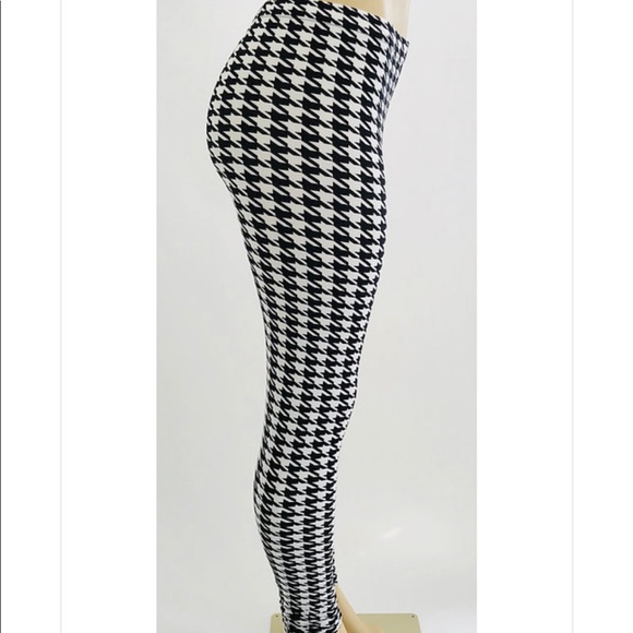 Patterned Leggings - Picture 2 of 2